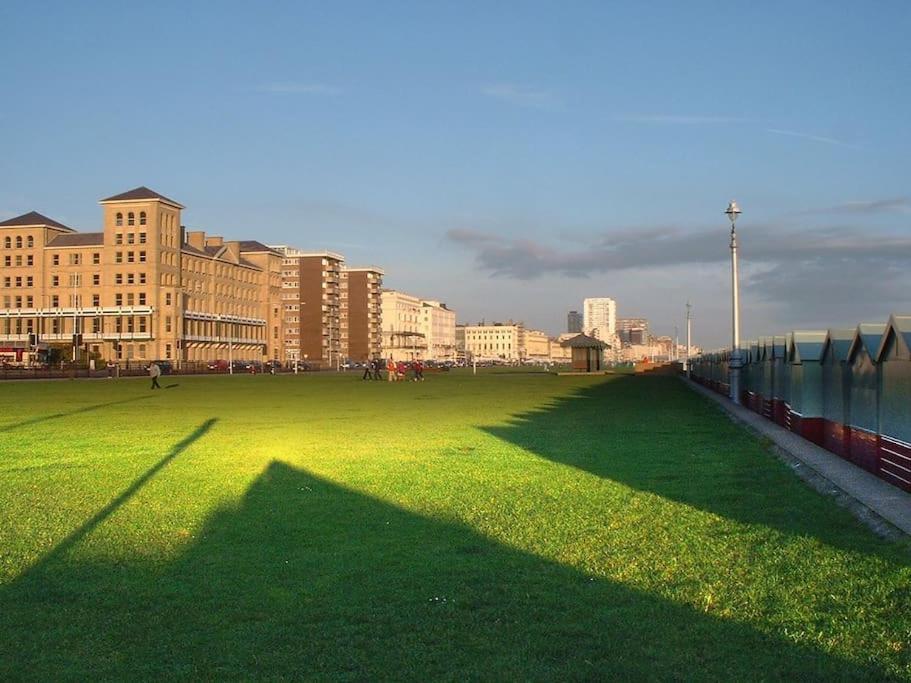 Luxury 1 Bedroom Flat With Balcony - St Anne'S Hove Exterior foto