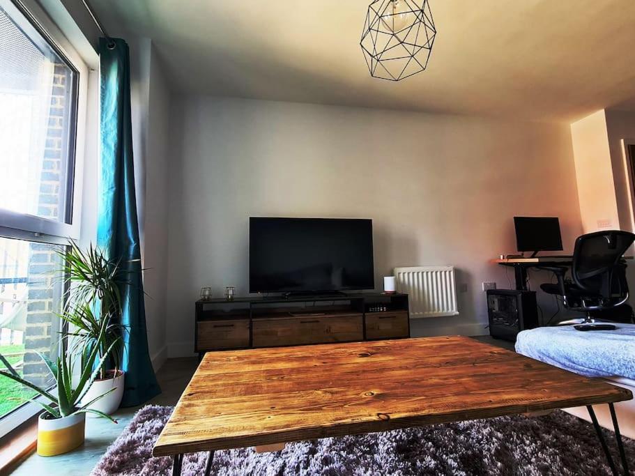 Luxury 1 Bedroom Flat With Balcony - St Anne'S Hove Exterior foto